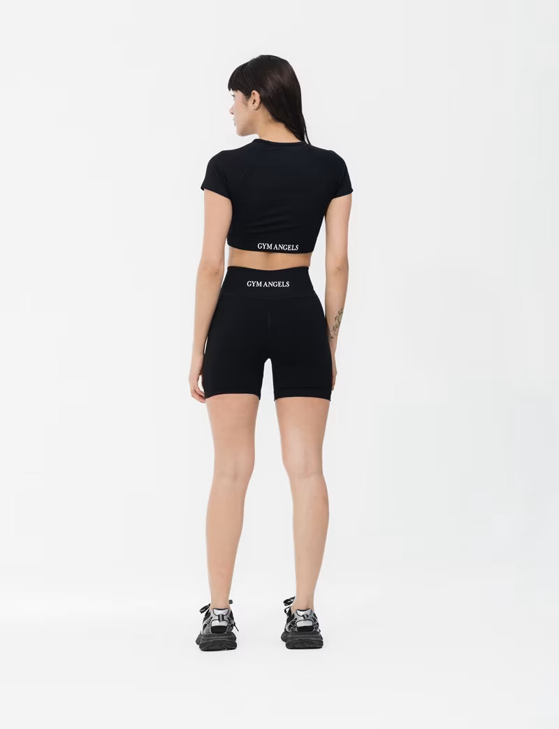 Seamless Workout Crop Top – Breathable and Flexible Black