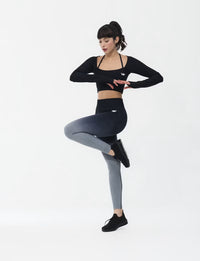 Black Trendy Ribbed Halter Activewear Top for Workouts