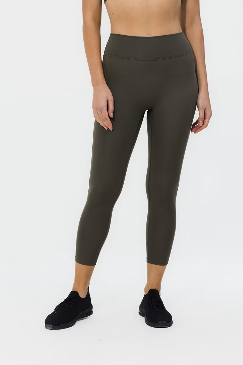 Functional Crop Pocket Leggings Khaki Green– Stylish Workout Wear
